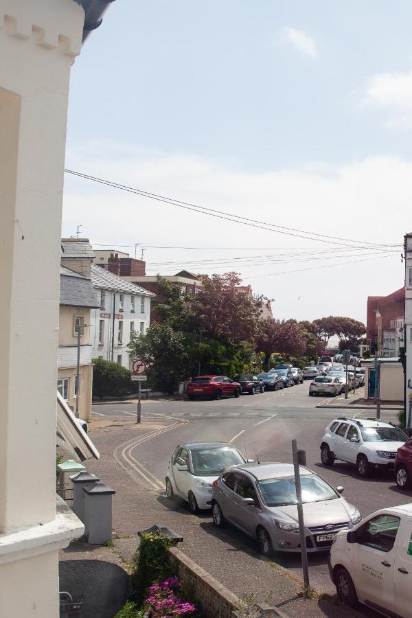 Beach Palace Clacton-on-Sea Exterior photo